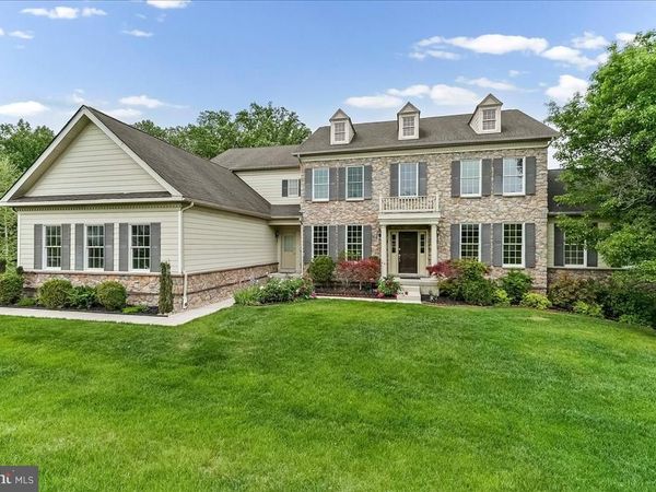 13 EVERGREEN PLACE, CHADDS FORD, PA 19317