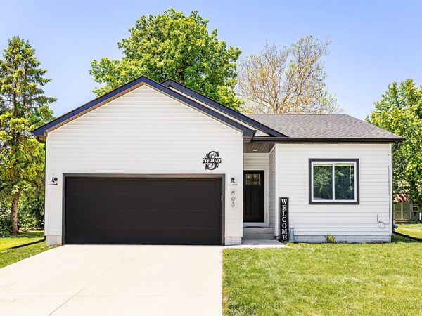 503 S Business Highway S, Pleasantville, IA 50225