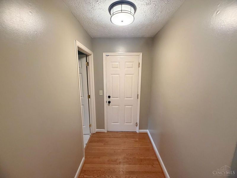 876 Maple Ridge Court, Fairfield, OH 45014 Photo 12