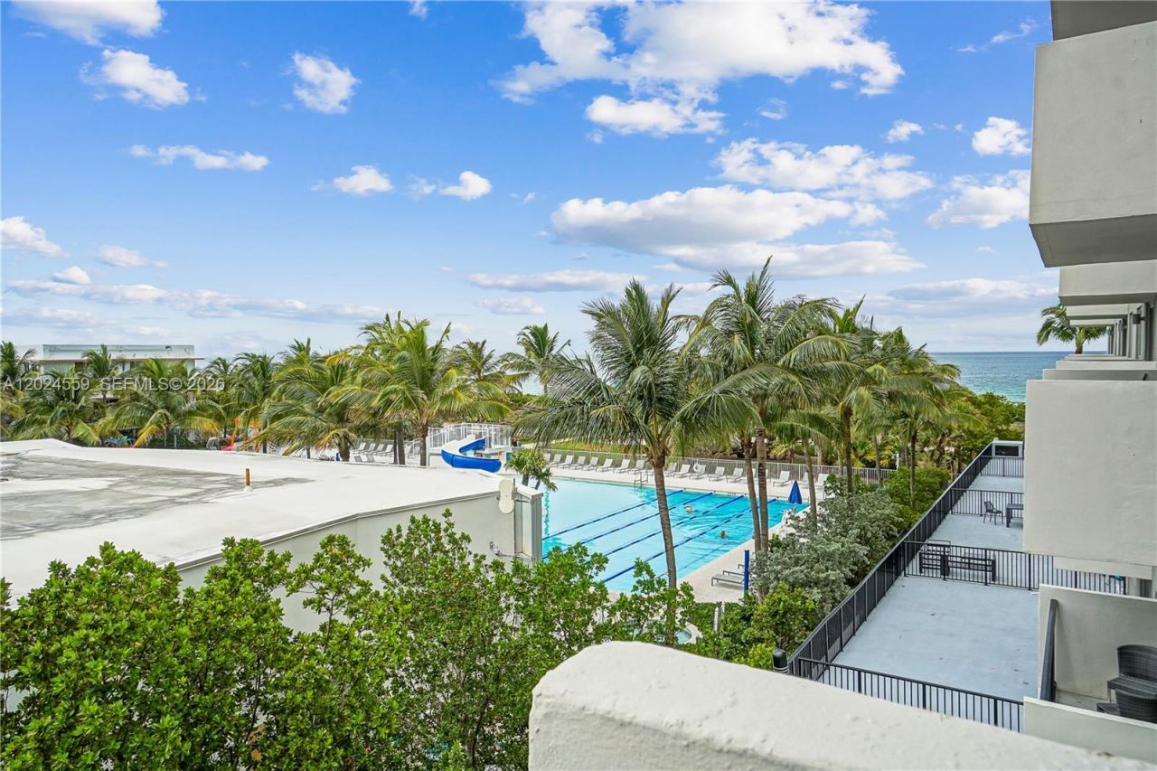 9273 Collins Ave, Unit 309, Surfside, FL 33154 Photo