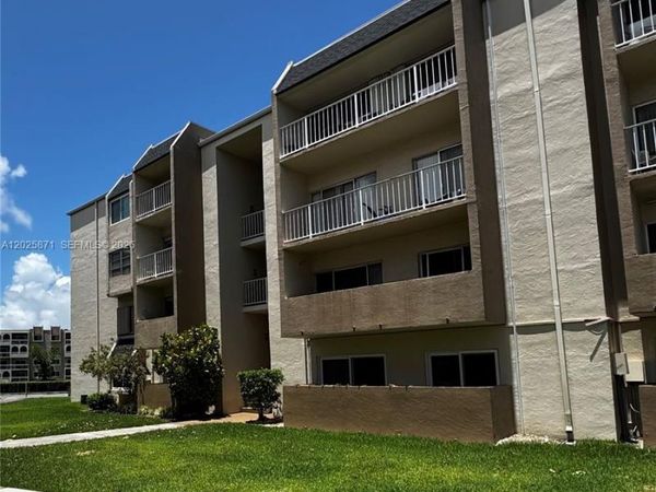 7715 SW 86th St , Unit A2-310, Miami, FL 33143