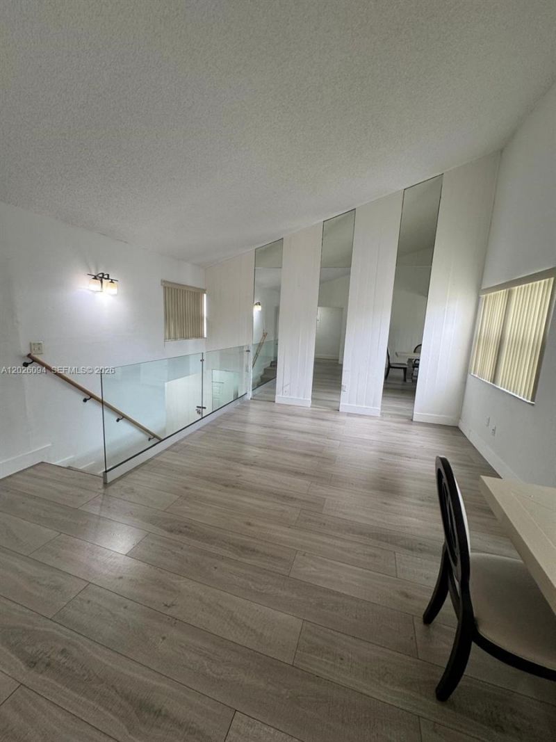 10282 NW 9th St Cir , Unit 206, Miami, FL 33172 Photo