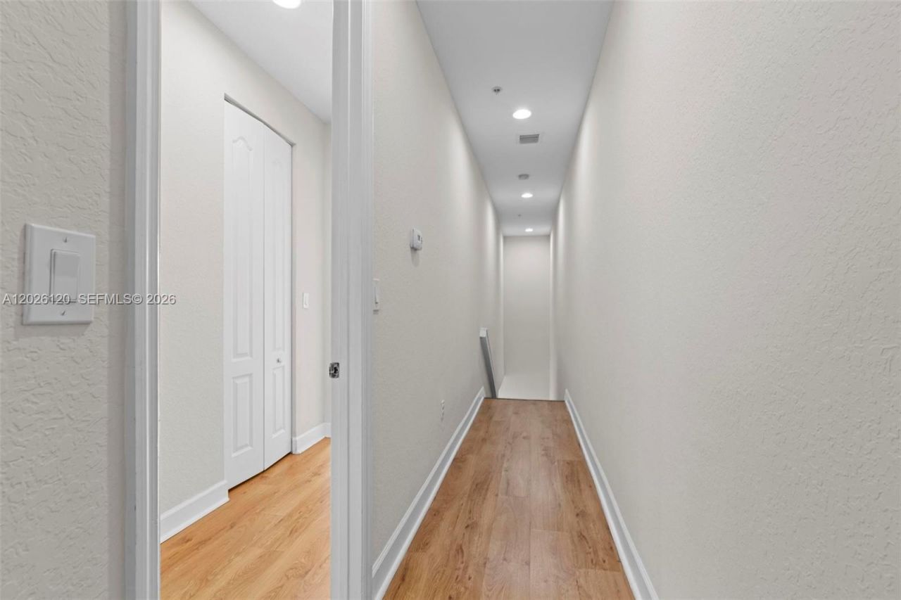 419 SW 147th Ave, Unit 108, Pembroke Pines, FL 33027 Photo
