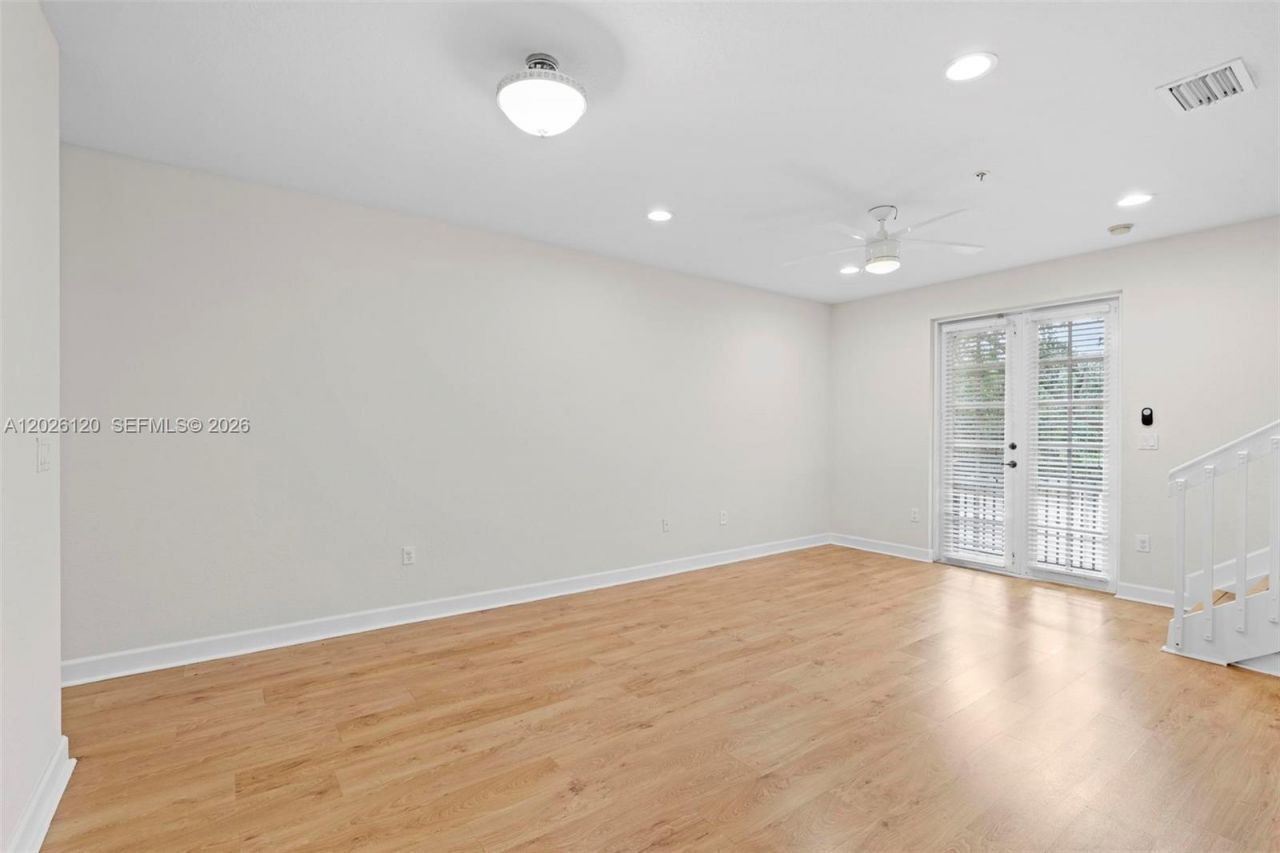 419 SW 147th Ave, Unit 108, Pembroke Pines, FL 33027 Photo