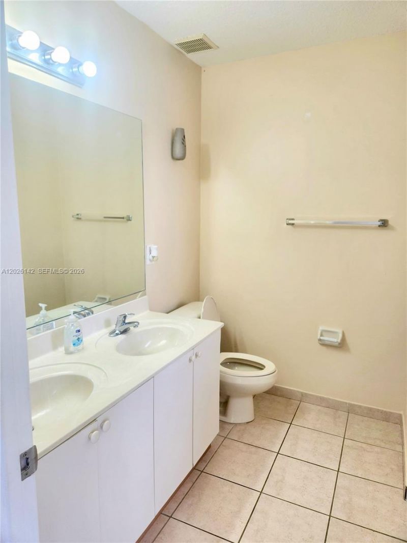 14130 SW 260th St, Unit 103, Homestead, FL 33032 Photo