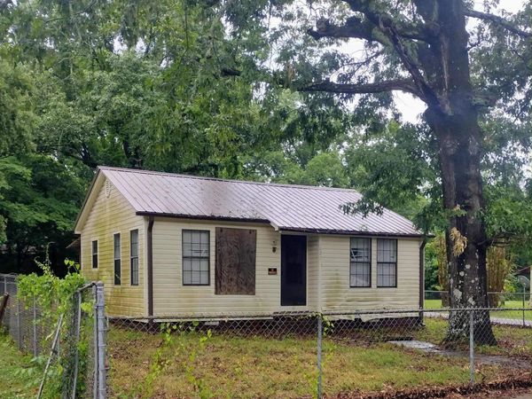 1027 Jefferson Street , Malvern, AR 72104