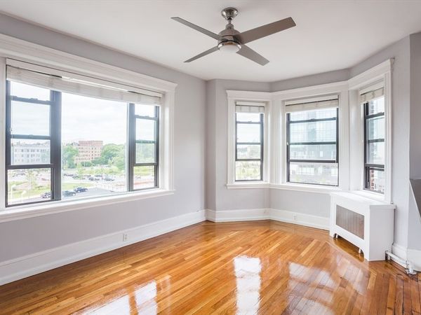 137 Peterborough St., Unit 23, Boston, MA 02215