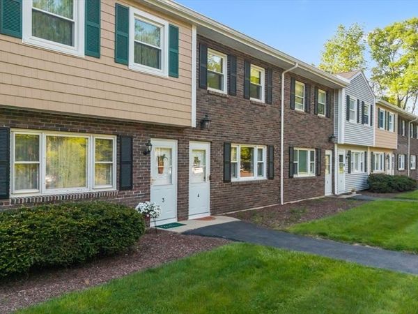 371 Lancaster St, Unit 3, West Boylston, MA 01583