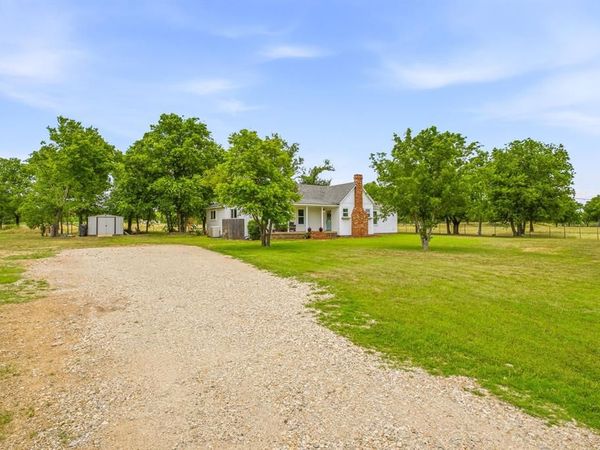 1508 Harrison Street, Mingus, TX 76463