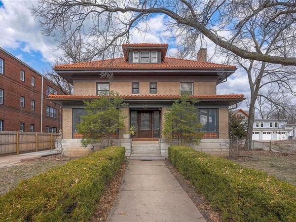 710 E Armour Boulevard, Kansas City, MO 64109
