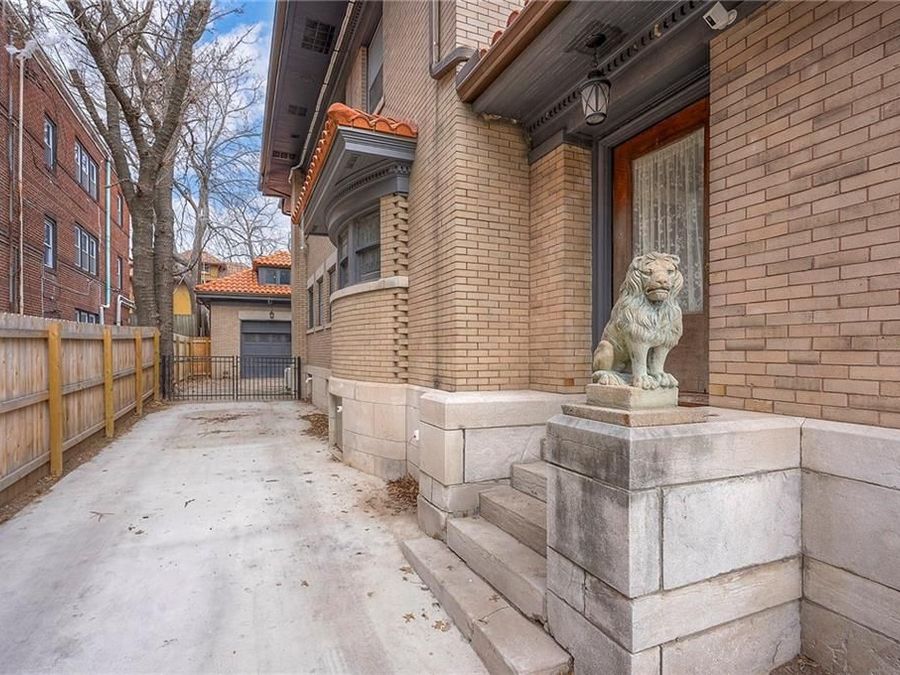 Property Image 61