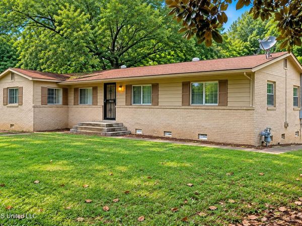 175 Chatham Drive, Holly Springs, MS 38635