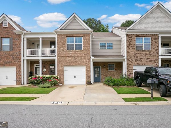 224 Madison Avenue, Acworth, GA 30102