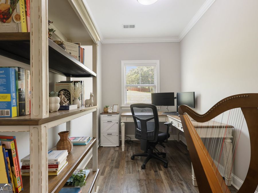 Property Image 11