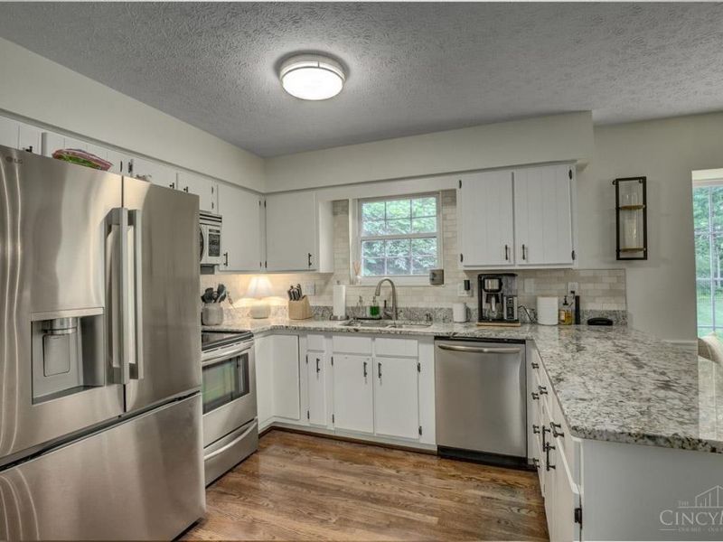 6955 Presidio Court, Anderson Twp, OH 45244 Photo 9