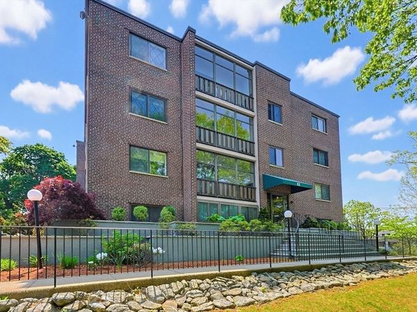 62 South St, Unit 1A, Quincy, MA 02169