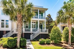 3065 Monhegan Way photo 4