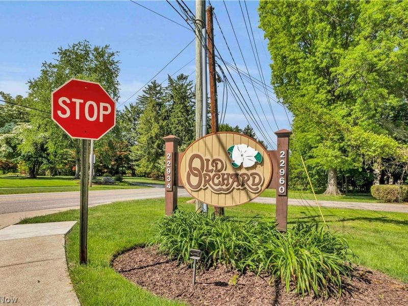 22946 Mastick Road , Unit 202, Fairview Park, OH 44126 Photo 32
