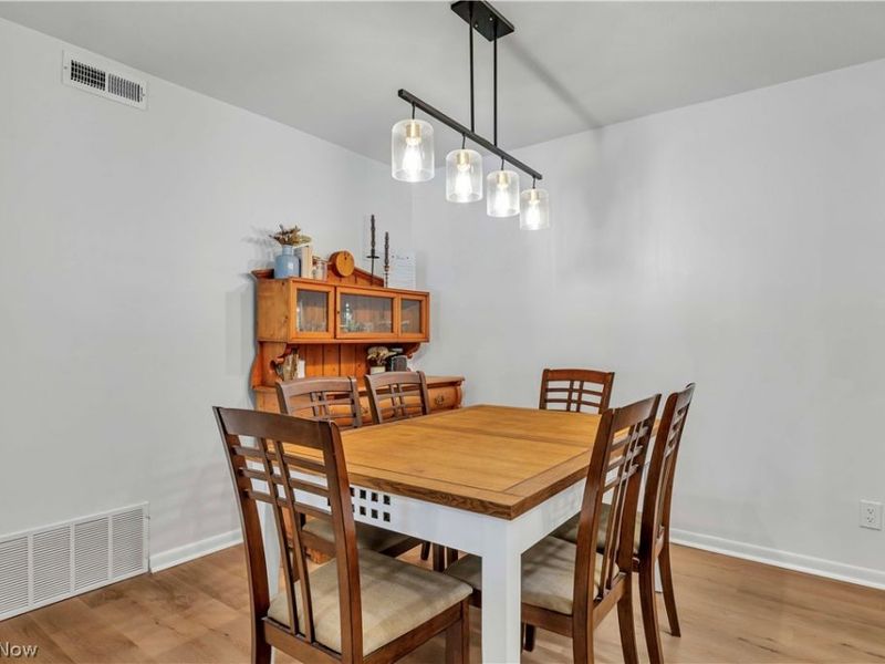 22946 Mastick Road , Unit 202, Fairview Park, OH 44126 Photo 8