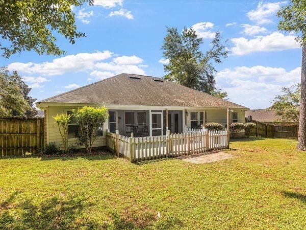 3061 bidhurst , Tallahassee, FL 32317