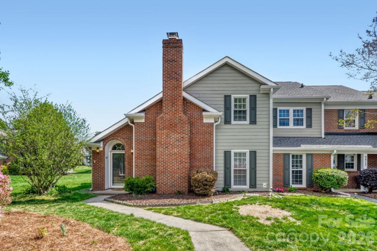 9411 Kings Falls Drive , Charlotte, NC 28210 Main Photo