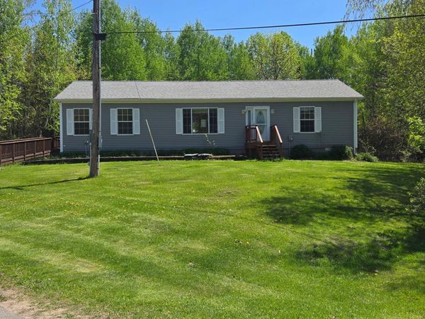 10676 Hillcrest Drive, Orr, MN 55771