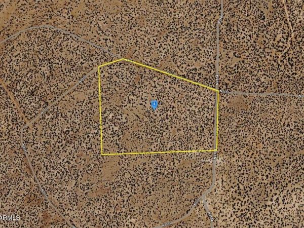 111 County Road N7104, Unit 135, Chambers, AZ 86502