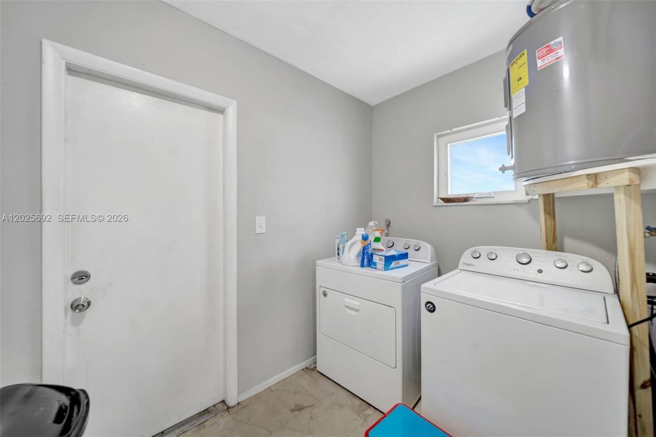 5380 SW 11th St , Margate, FL 33068 Photo