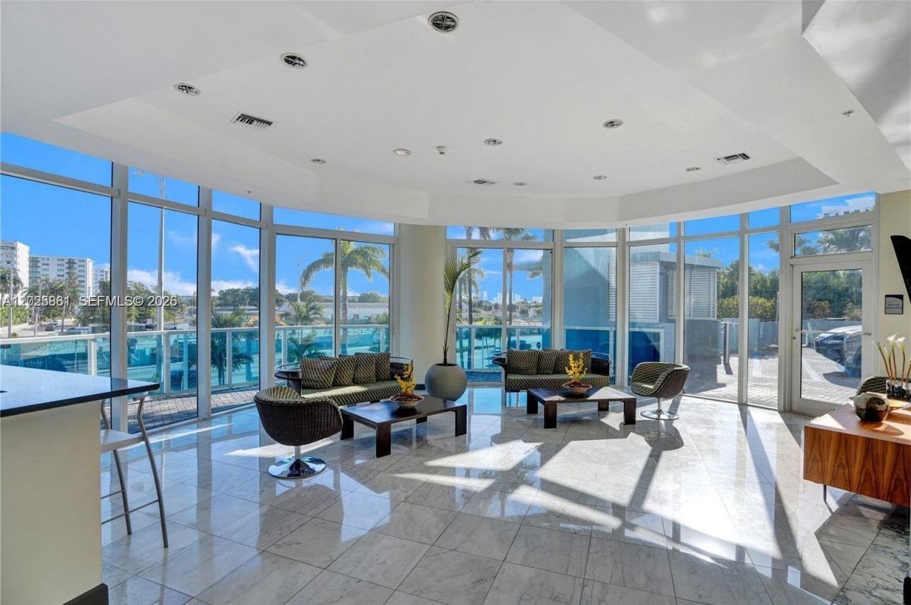 1881 79th St Cswy , Unit 1404, North Bay Village, FL 33141 Photo