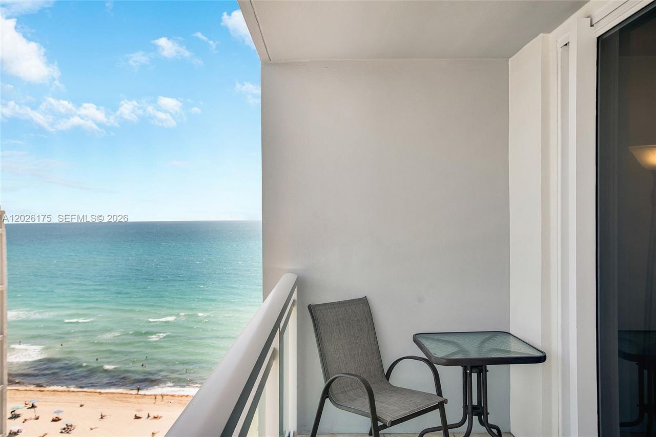 6917 Collins Ave, Unit 1608, Miami Beach, FL 33141 Photo