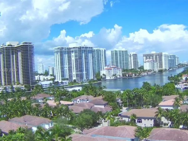 19380 Collins Ave, Unit 1503, Sunny Isles Beach, FL 33160