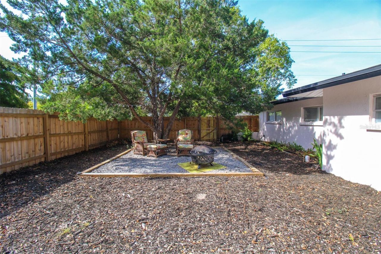 671 47th Street, Sarasota, FL 34234 Photo