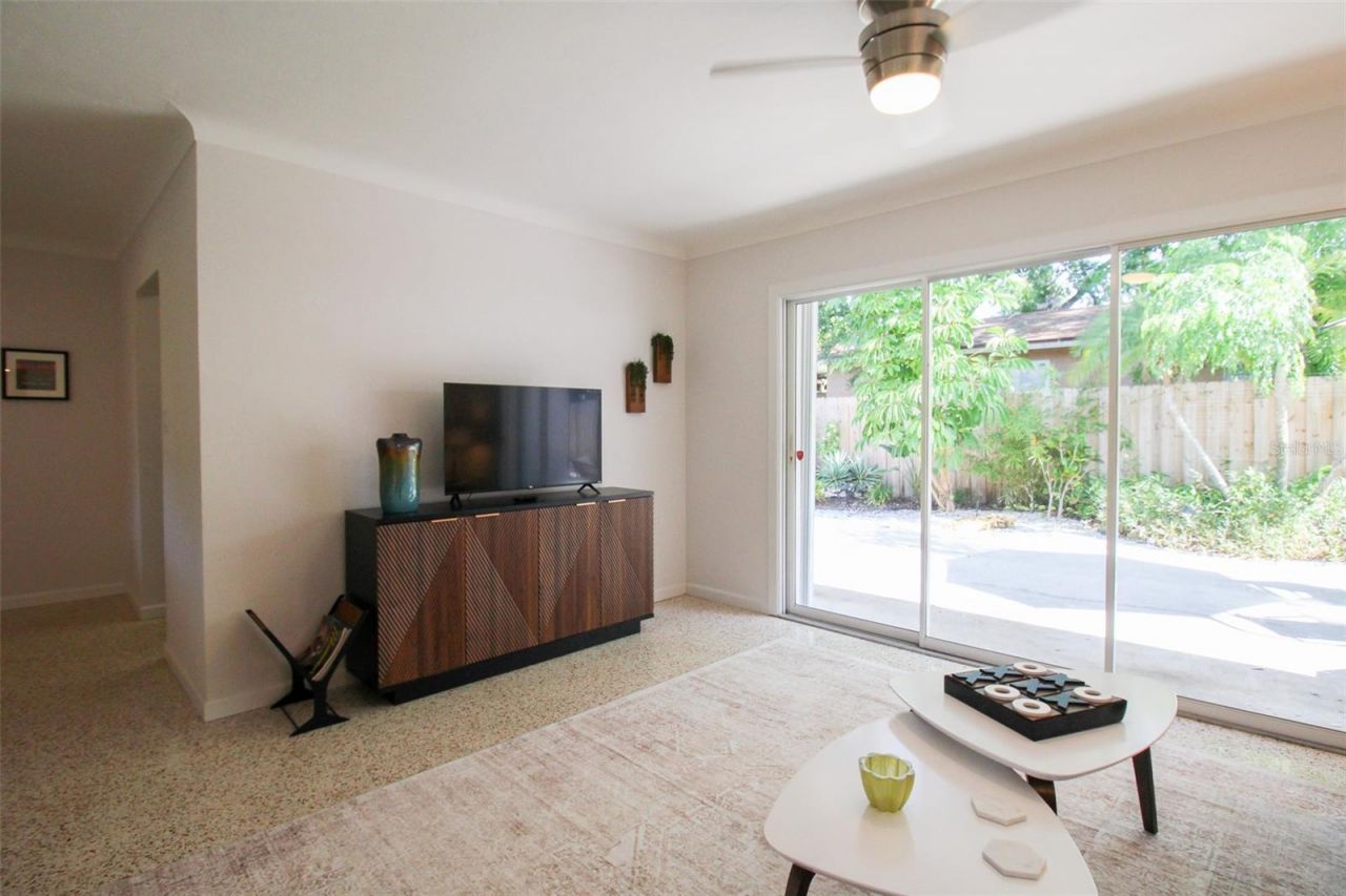 671 47th Street, Sarasota, FL 34234 Photo
