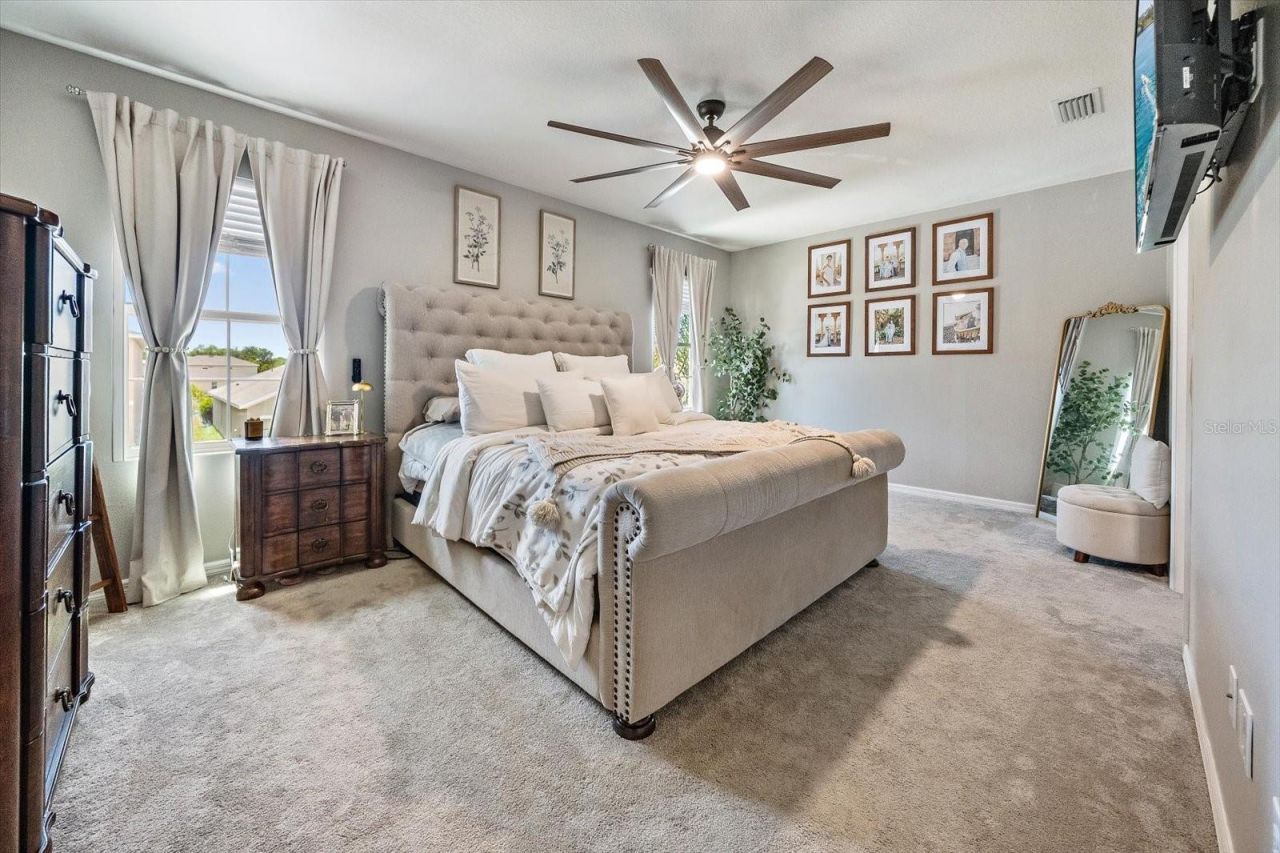 4857 Silver Topaz Street, Sarasota, FL 34233 Photo
