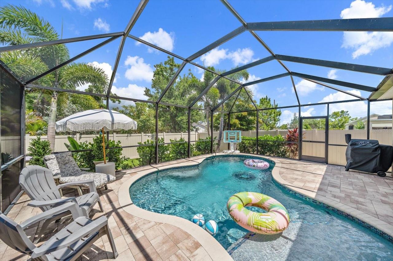 4857 Silver Topaz Street, Sarasota, FL 34233 Photo