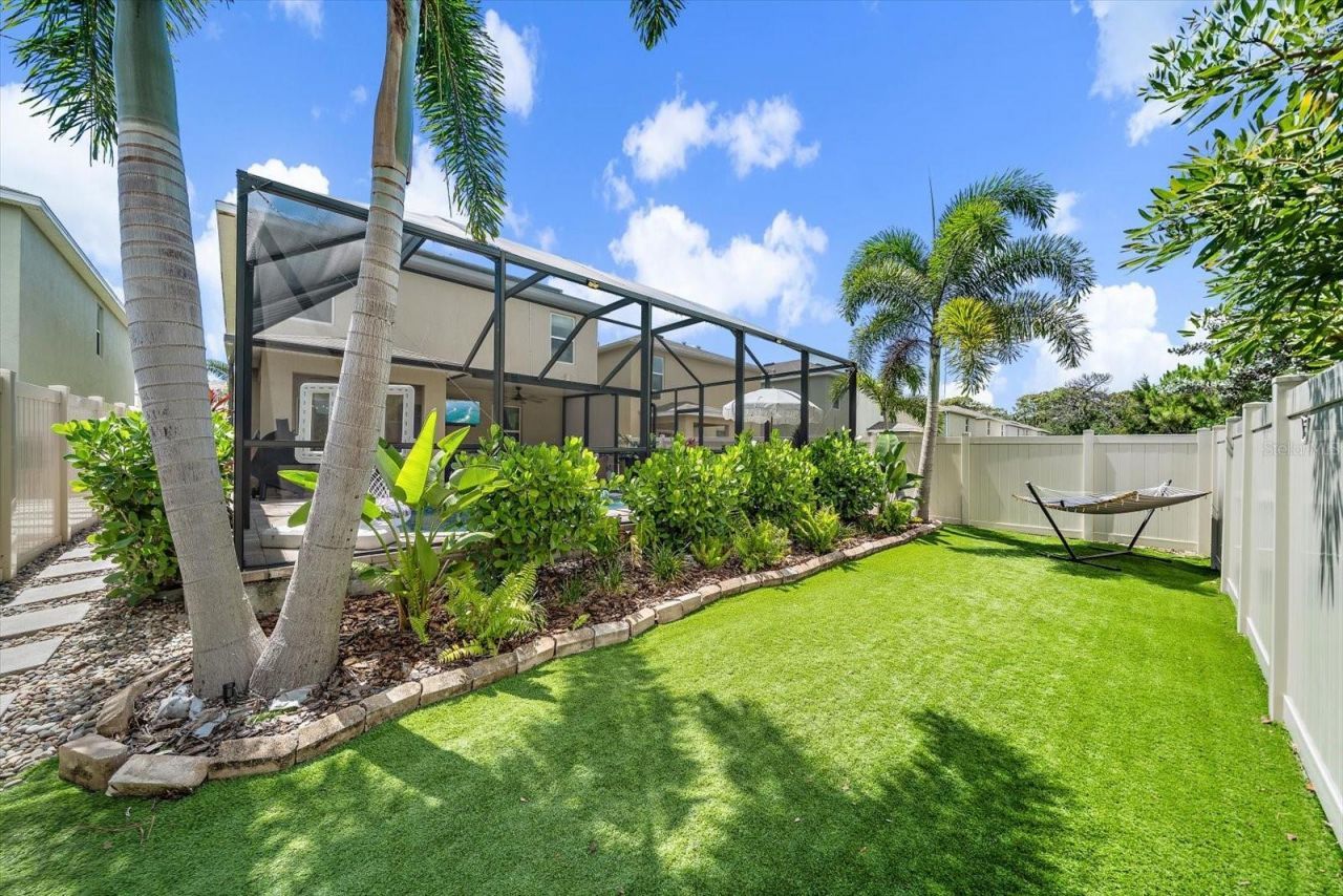 4857 Silver Topaz Street, Sarasota, FL 34233 Photo