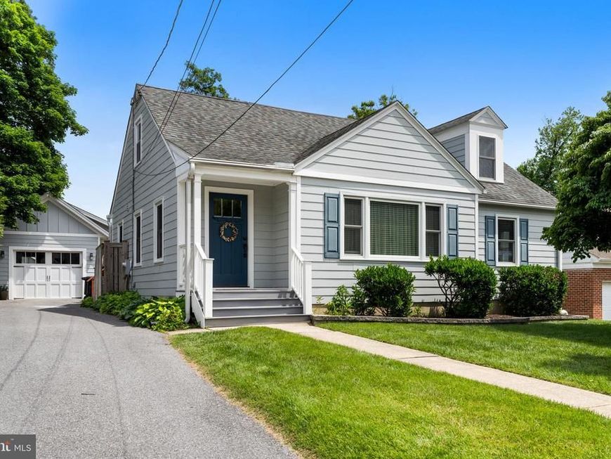 2107 Oak Lodge Road, Baltimore, MD 21228 Main Photo