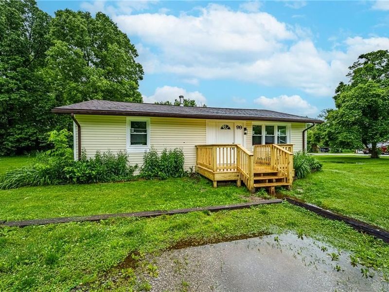 99 Tulip Road, Medway, OH 45341 Photo 2