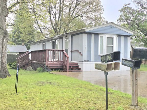 109 Cadillac Avenue, Houghton Lake, MI 48629