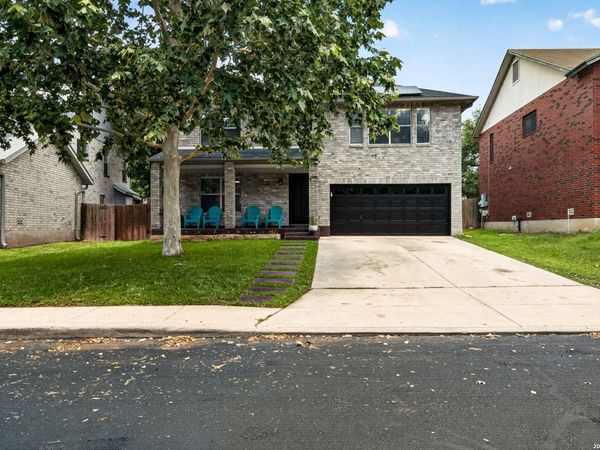 17507 EMERALD CANYON DR, San Antonio, TX 78232