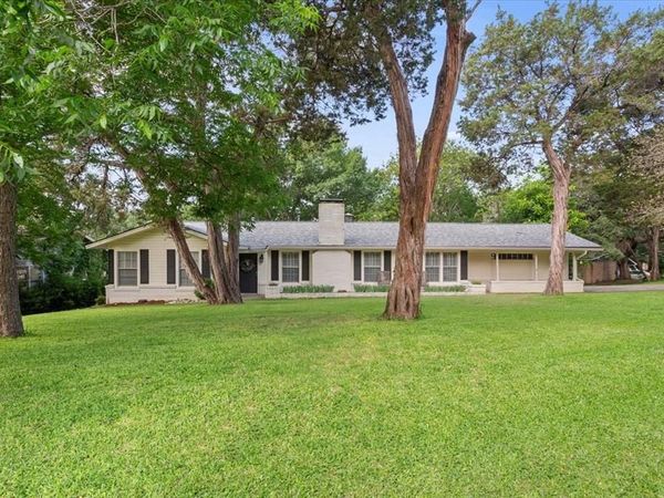 4400 Cedar Mountain Drive , Waco, TX 76708