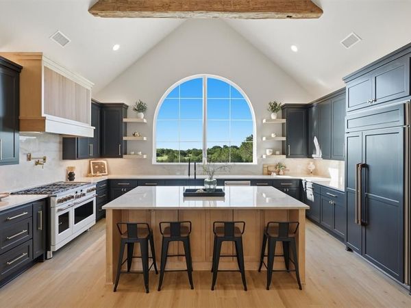 3305 Rio Grande Circle, Cresson, TX 76035