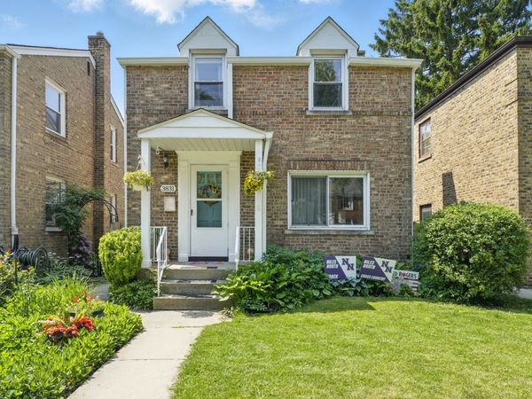 3831 Kirk Street , Skokie, IL 60076