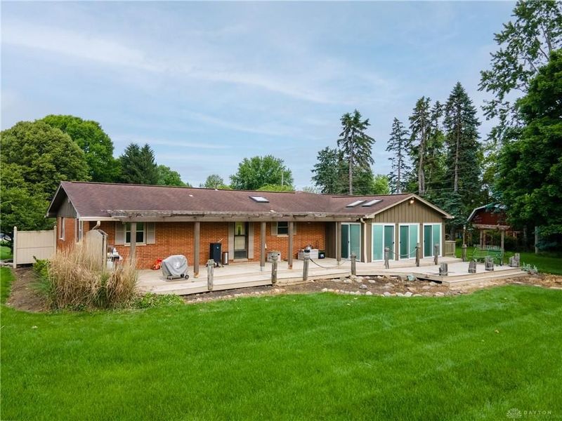 6065 Country Estates Drive, Tipp City, OH 45371 Photo 37