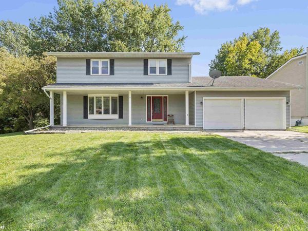 2709 Regina Drive, Burlington, IA 52601