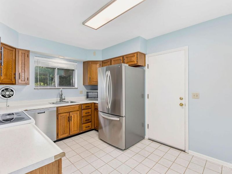 358 Glen Oaks Drive, Delhi Twp, OH 45238 Photo 15