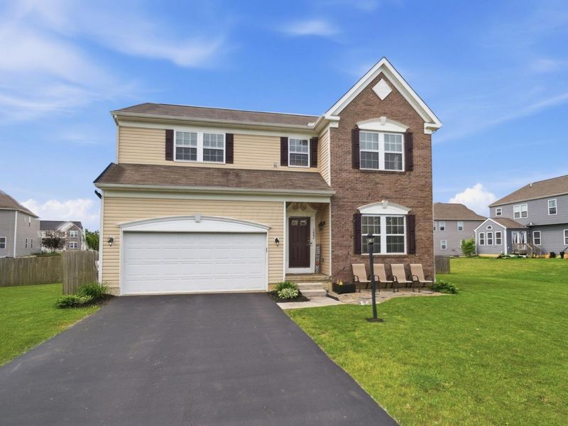 1462 Hoovler Court , Pataskala, OH 43062 Photo 2