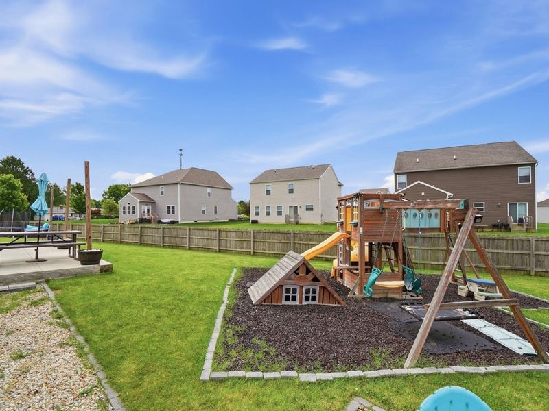 1462 Hoovler Court , Pataskala, OH 43062 Photo 52