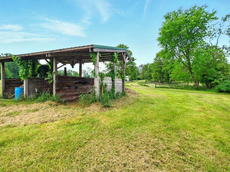 7955 Horn Road, Gambier, OH 43022 Photo 13