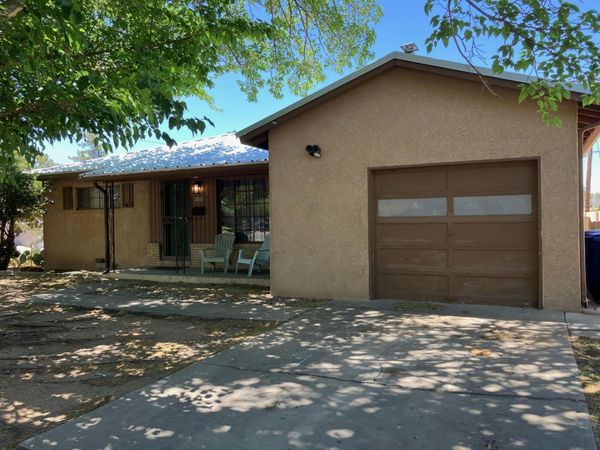 2801 Alvarado Drive NE, Albuquerque, NM 87110